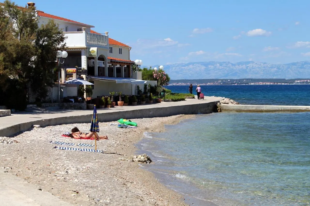 Seaside Holiday House Preko, Ugljan - 18077