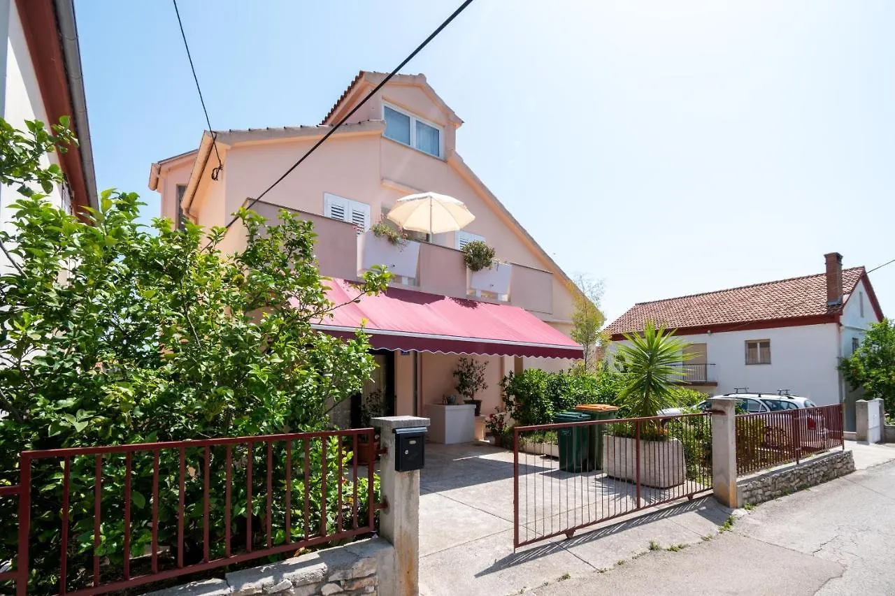 Seaside Holiday House Preko, Ugljan - 18077