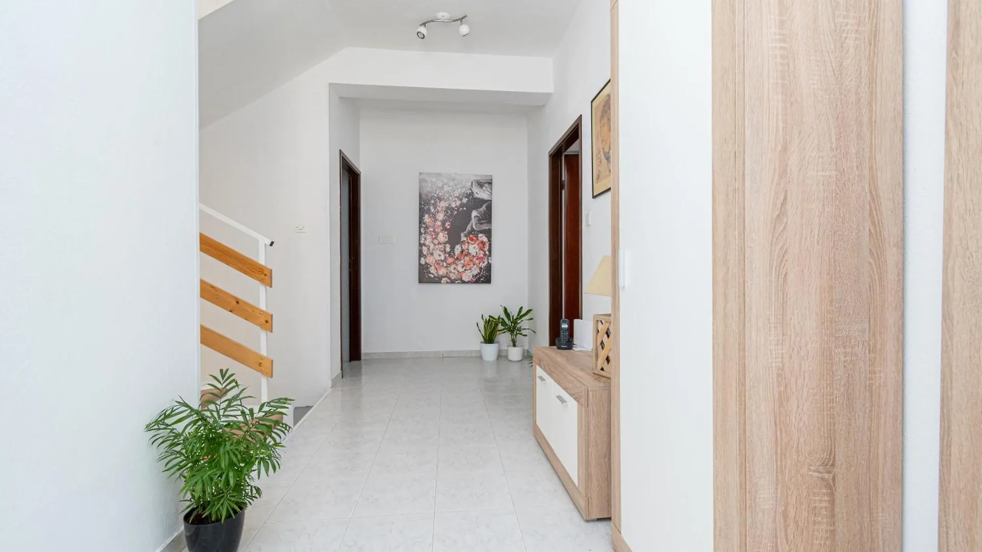 Holiday home Seaside Holiday House Preko, Ugljan - 18077